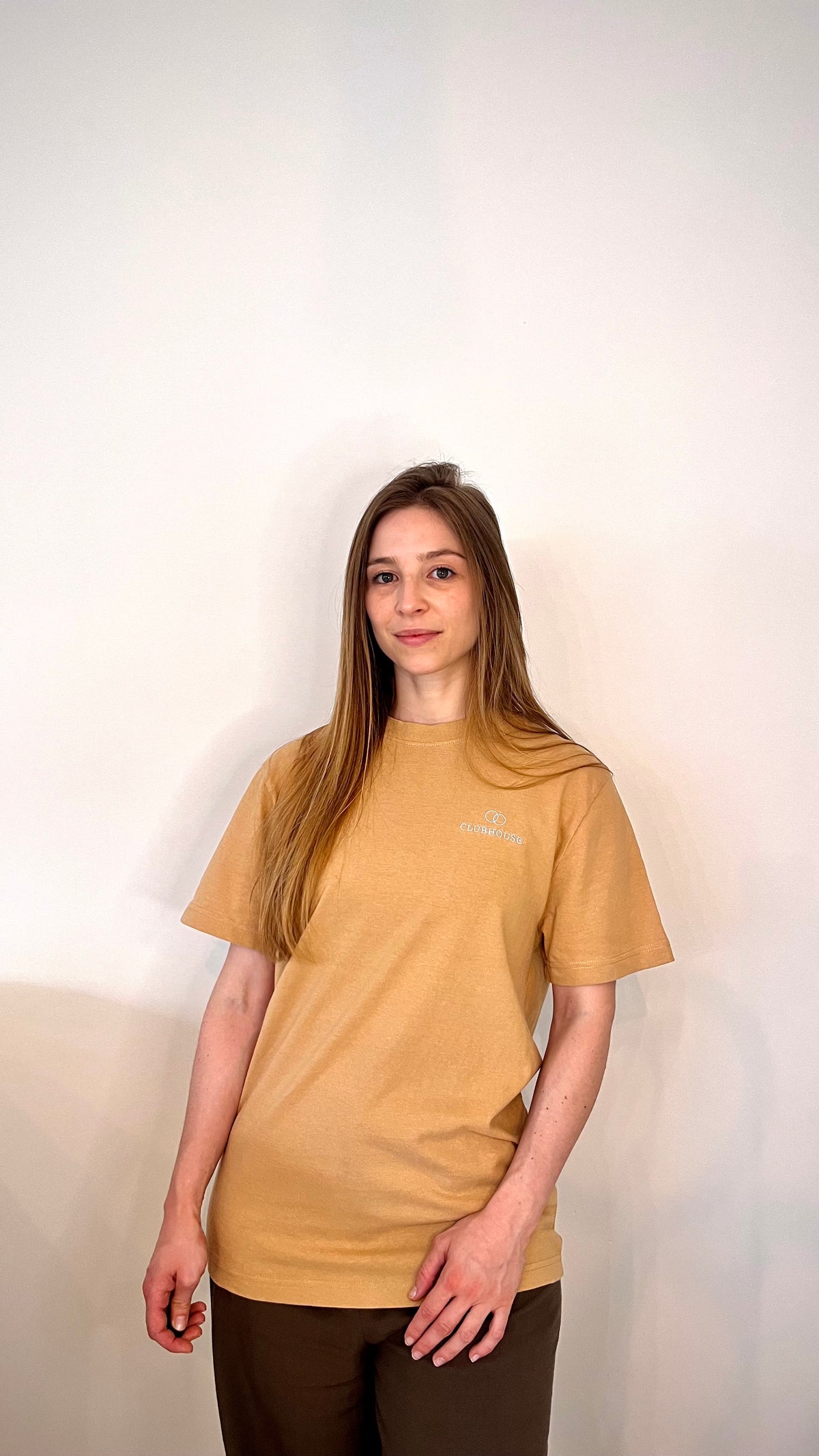 Foundation Tee – Latte