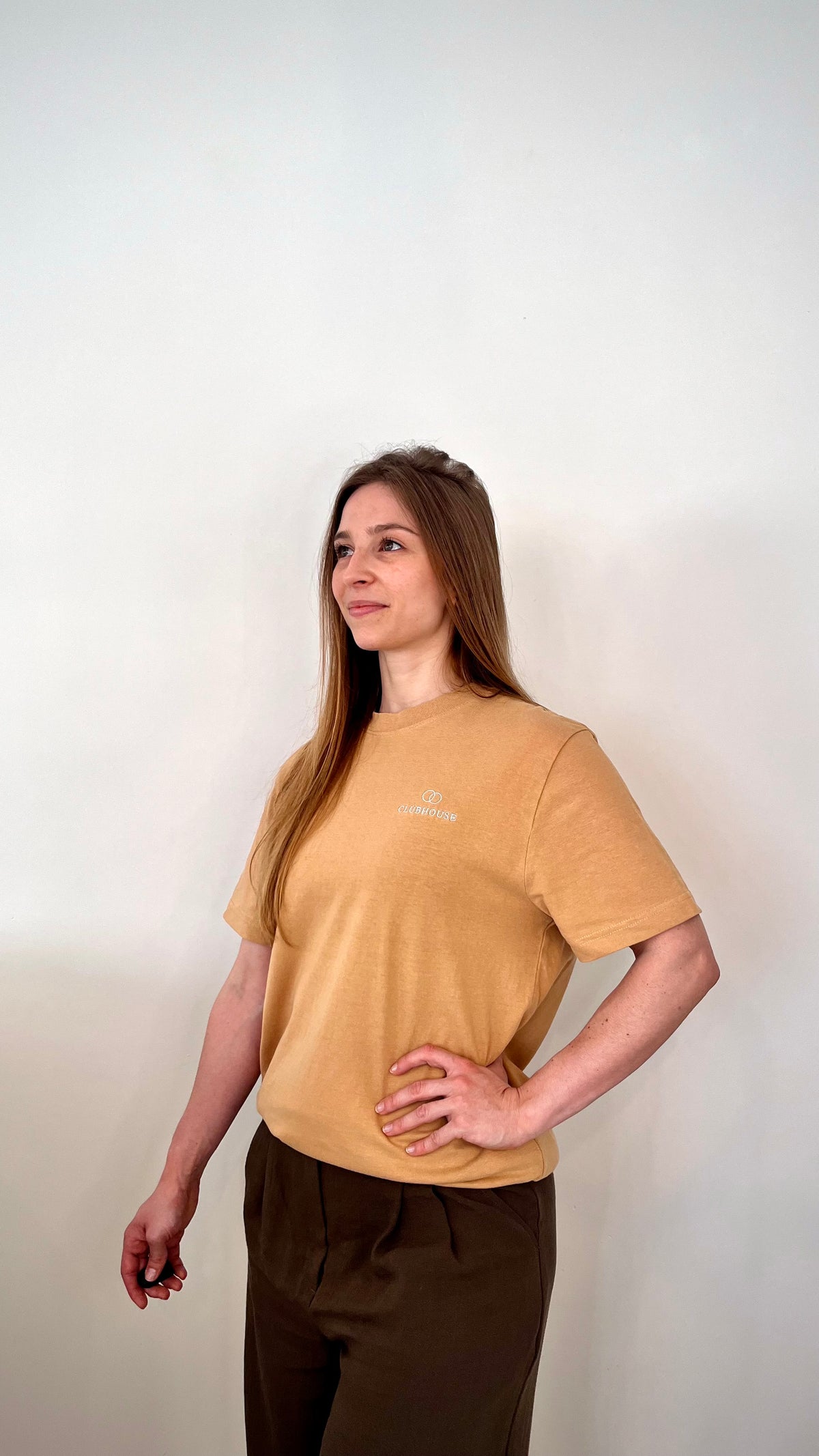 Foundation Tee – Latte